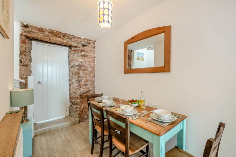 Cottage | Water view — photo 2