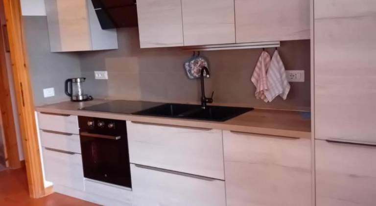 House | Beach nearby | Pet-friendly — photo 3