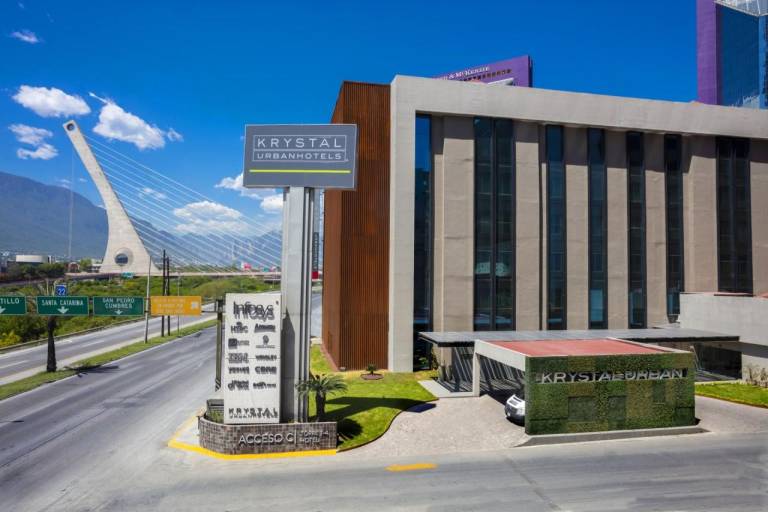 Krystal Urban Monterrey San Jeronimo