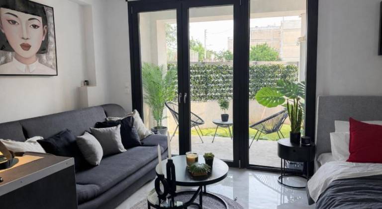 Wonderful apartment with yard | Pets are welcome — photo 2