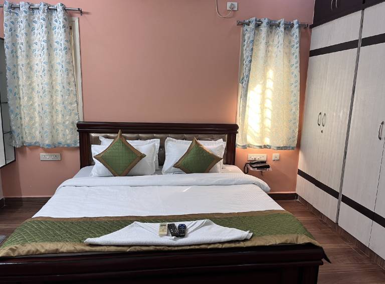 Apartment HITEC City