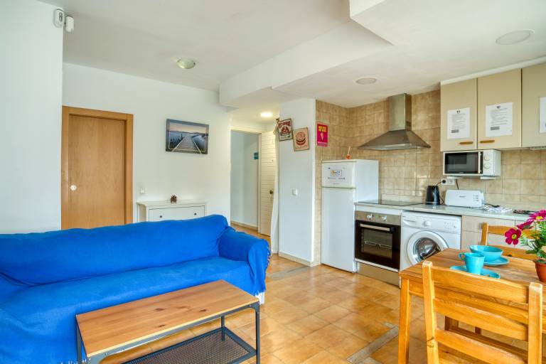 Pet-Friendly Apartament Luisa close to the Beach with Balcony & Wi-Fi — photo 2