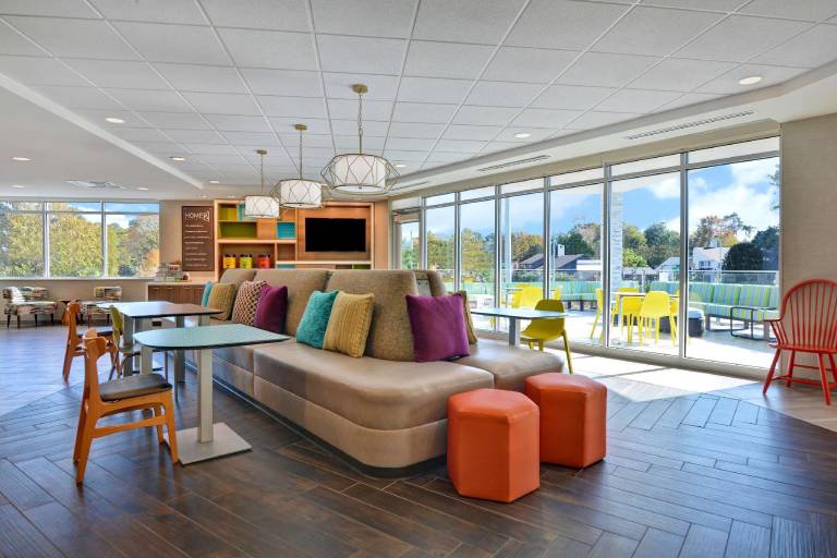 Home2 Suites by Hilton Savannah Midtown in Savannah, GA