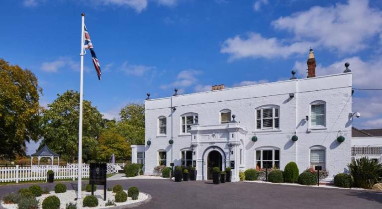 WorldHotels Distinctive Woughton House Hotel in Milton Keynes