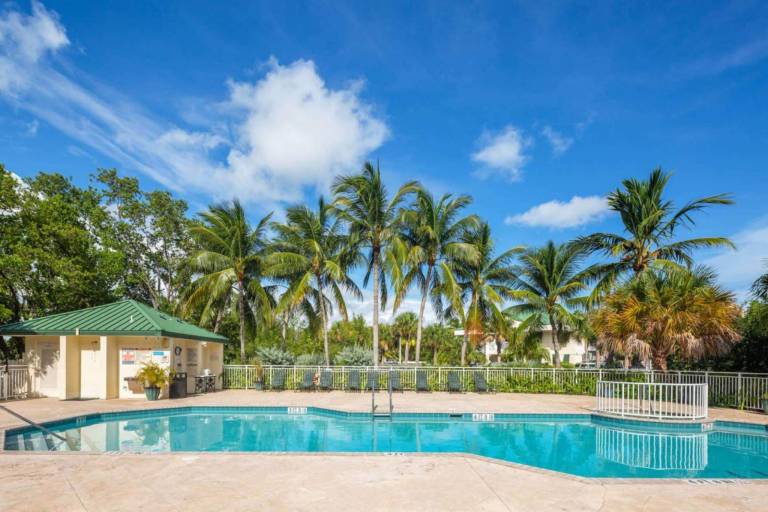 The Trinidad by Brightwild Pool View Parking — photo 5