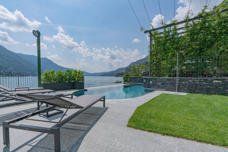 Villa  Faggeto Lario