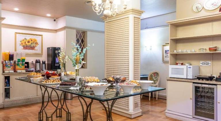 Lancaster Hotel by Castelo Itaipava — photo 4