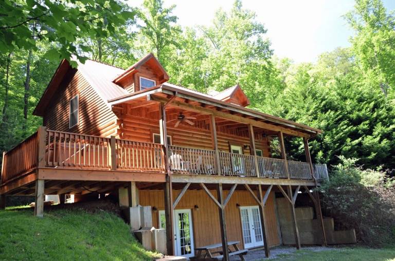 Cabin Cherokee