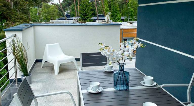 Apartment with patio & yard | Next to the beach | Pet-friendly — photo 4