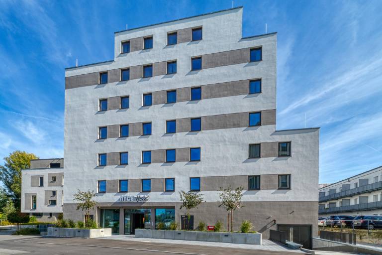 NYCE Hotel Ulm — photo 3