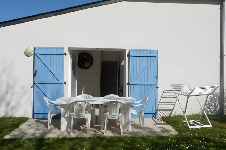 Holiday Home 'Maison Dans Résidence' with Private Pool, Private Terrace and Wi-Fi — photo 3