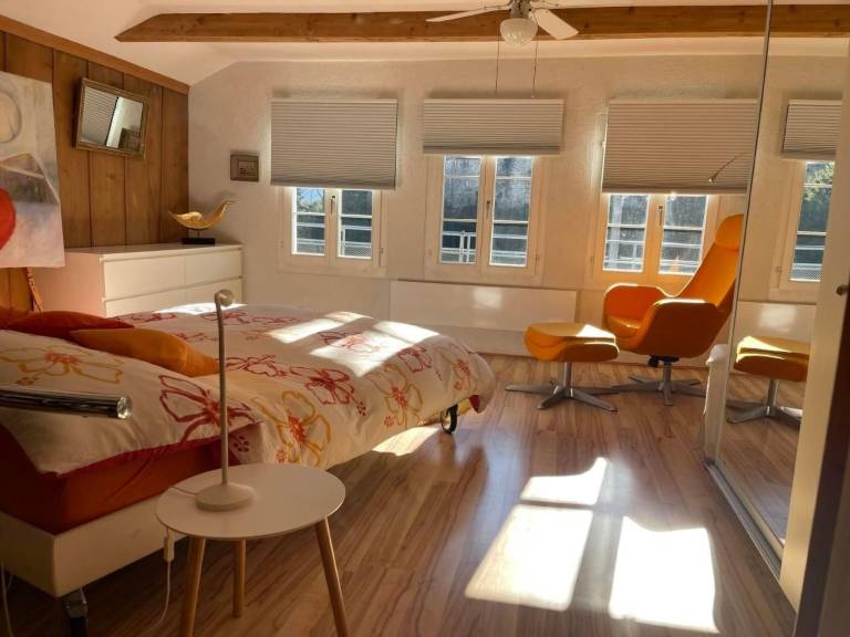 Fully equipped spacious vacation home with garden & grill | Mountain view | Pets allowed — photo 5