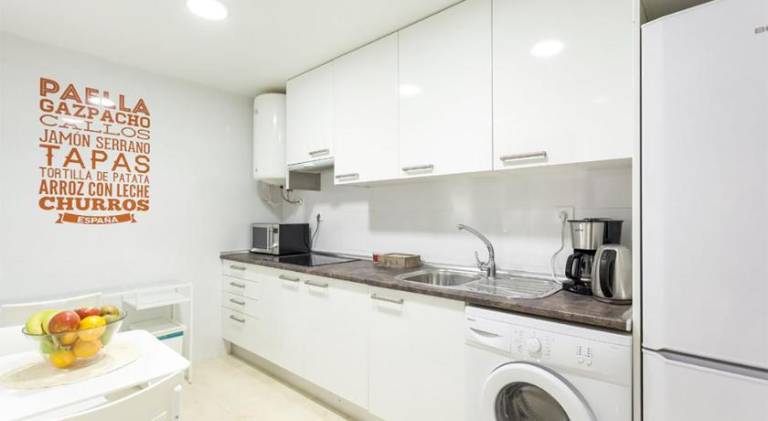 Holiday apartment | Close to Royal Palace of Madrid — photo 4