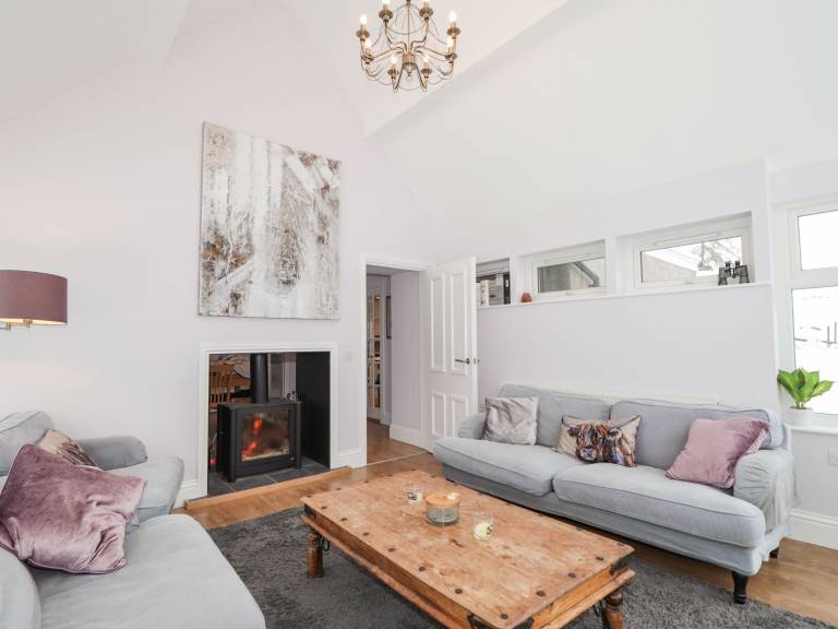 Family-friendly wonderful cottage with garden | Pets allowed — photo 4
