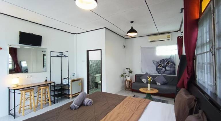 THE NAIYANGHOUSE — photo 2