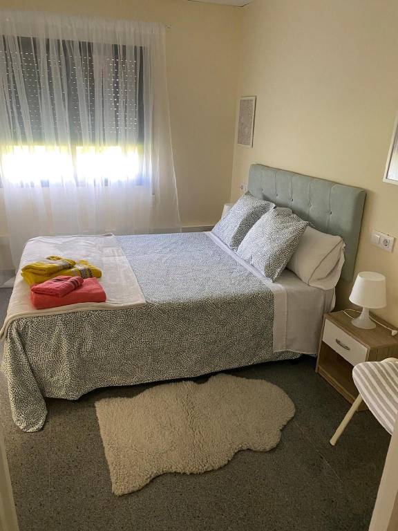 Fully equipped villa with garden, grill & pool | Perfect for remote work | Pets allowed — photo 2