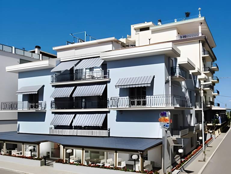 Hotel Le Soleil in Grottammare