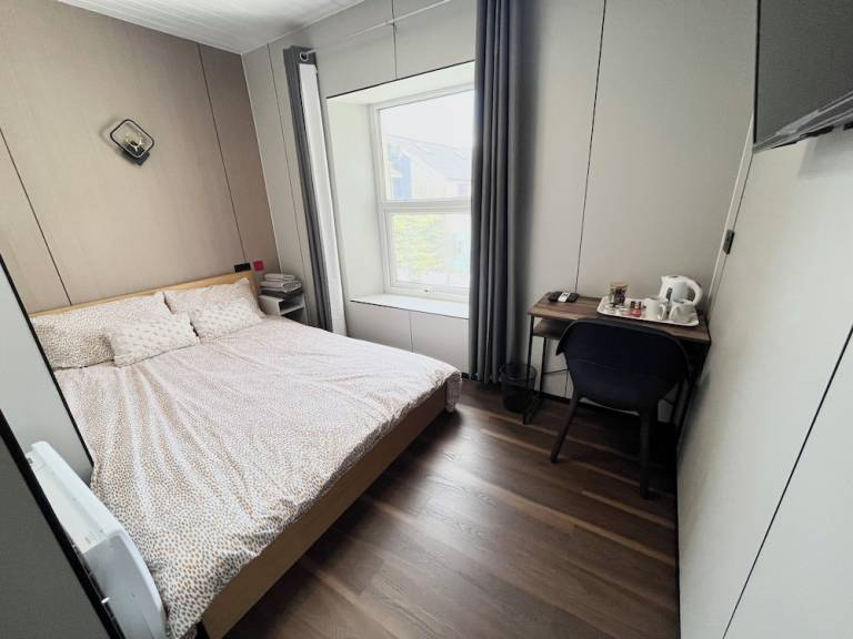 Accommodation  Freshwater East