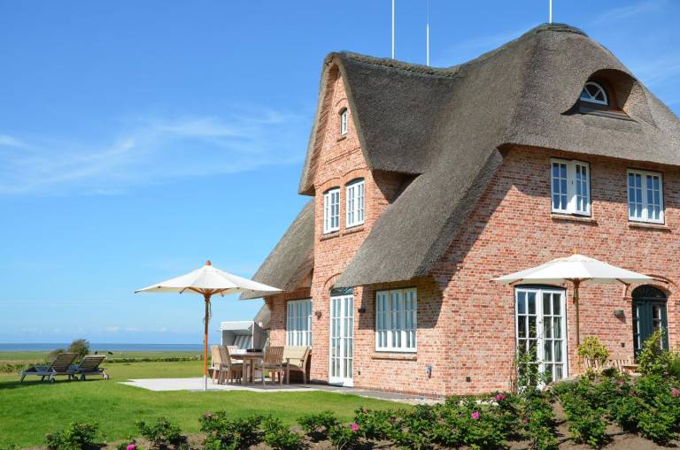 House  Archsum
