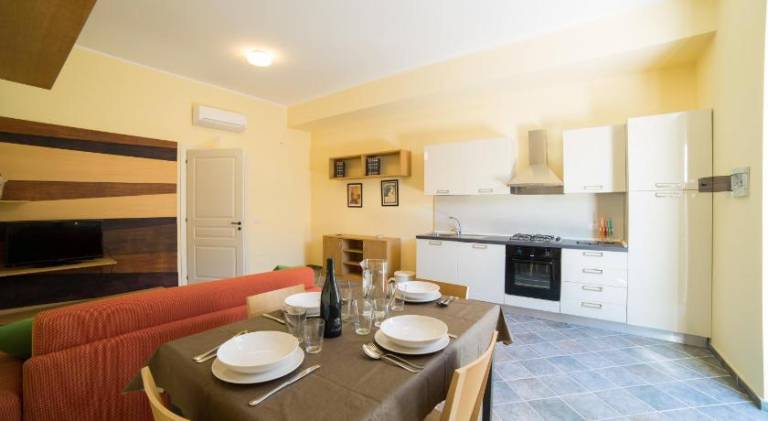 Serviced apartment with garden & patio | Close to Catania Cathedral — photo 2