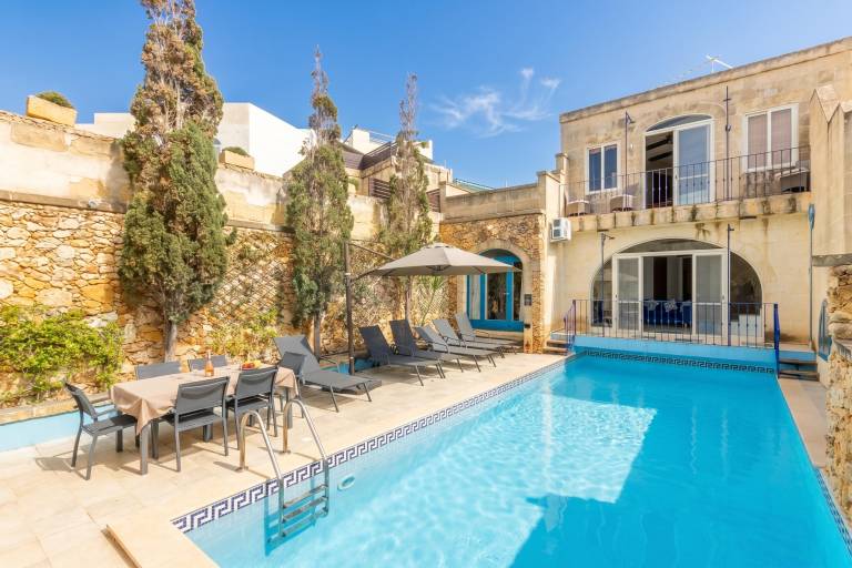 Ferienhaus mit Hund in Ta' Għammar, Birbuba für max. 8 Personen Ferienhaus mit Hund in Ta' Għammar, Birbuba für max. 8 Personen