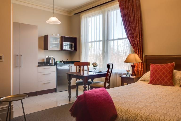 Lodge Merivale
