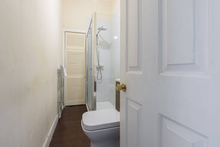 Quaint 2 Bedroom in Edinburgh s Historic Old Town
