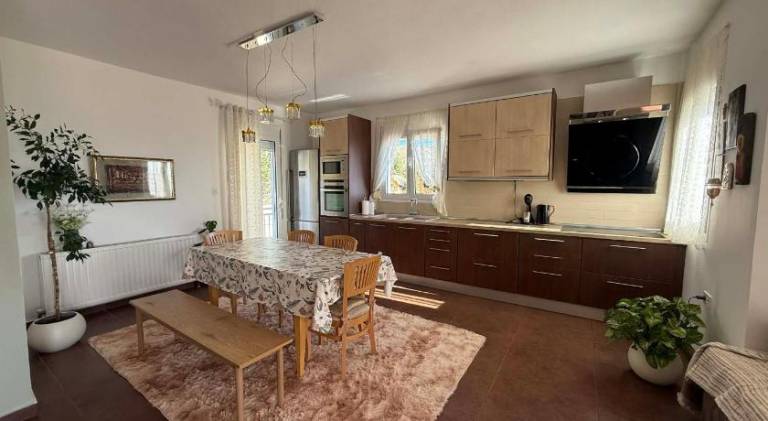 Apartment with terrace | Good for workation — photo 3