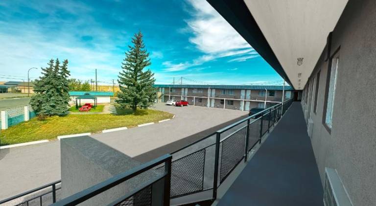 Swift Current Thriftlodge — photo 4