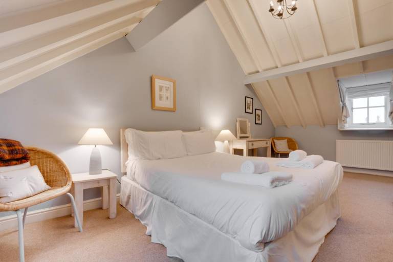 Cottage with 2 rooms for 4 persons — photo 4