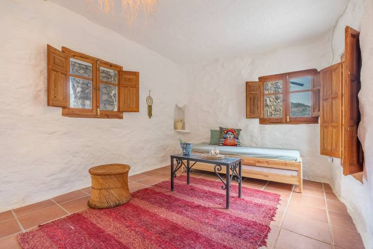 Studio with garden & patio | Mountain view — photo 2
