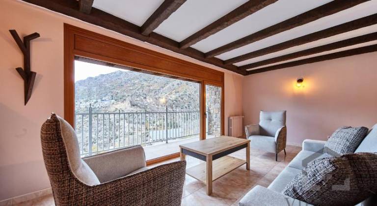 House with 5 rooms for 14 persons — photo 3