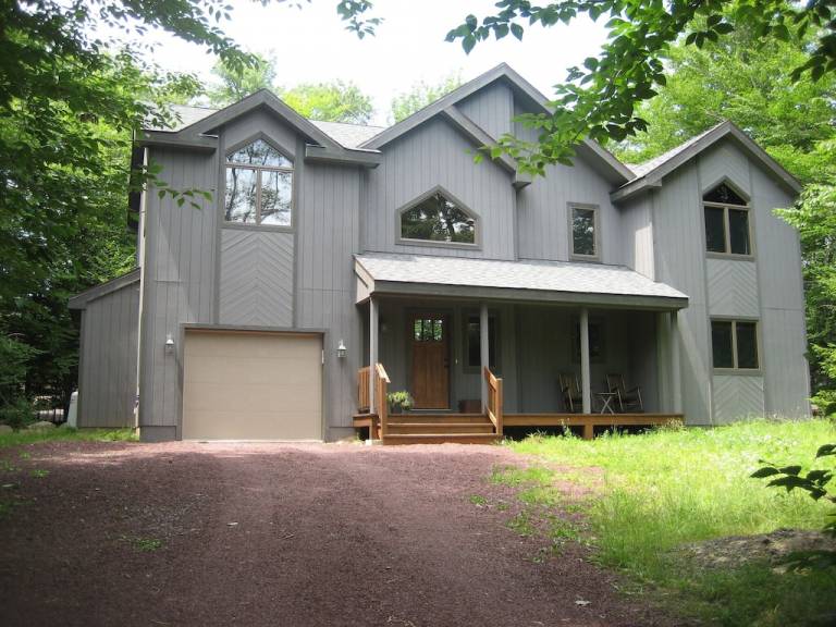 House  Pocono Lake