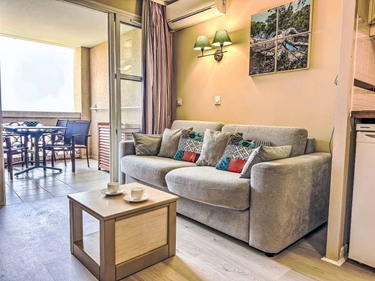 Children-friendly beautiful holiday apartment with terrace, pool & yard | Sea view | Pets are welcome — photo 4
