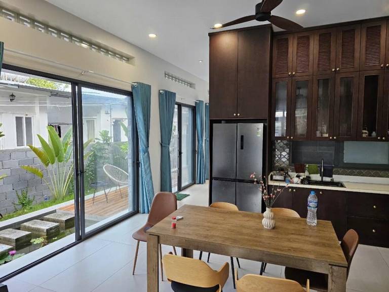 Maison de vacances tt. Dương Đông