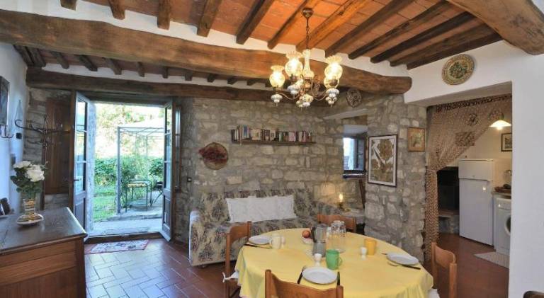 Villa with private pool, patio & barbecue | Pets are welcome — photo 5