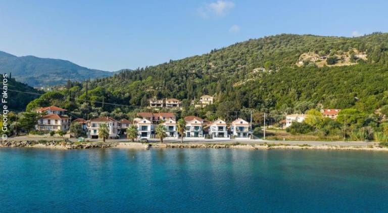 Family-friendly spacious villa with barbeque, jacuzzi & terrace | Dogs allowed — photo 4