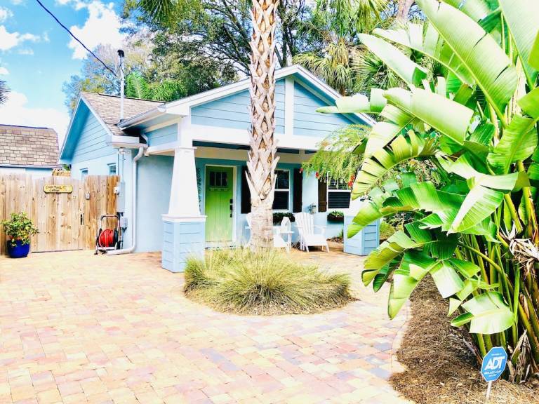House Sandalwood