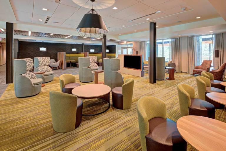 Courtyard by Marriott Appleton Riverfront — photo 4