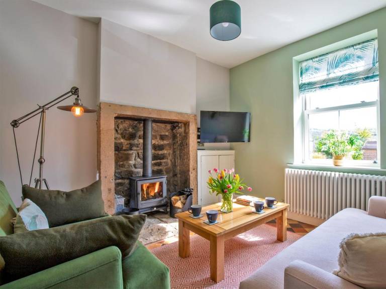 Cottage with garden, jacuzzi & grill — photo 5