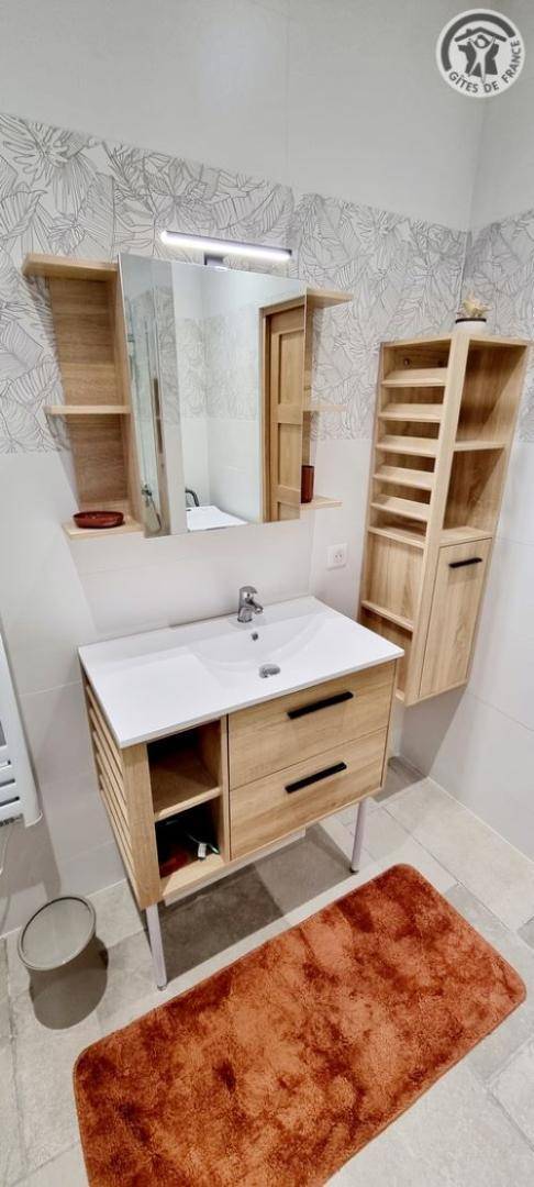 60 m² Gîte ∙ 2 Schlafzimmer ∙ 4 Gäste – Bild 11