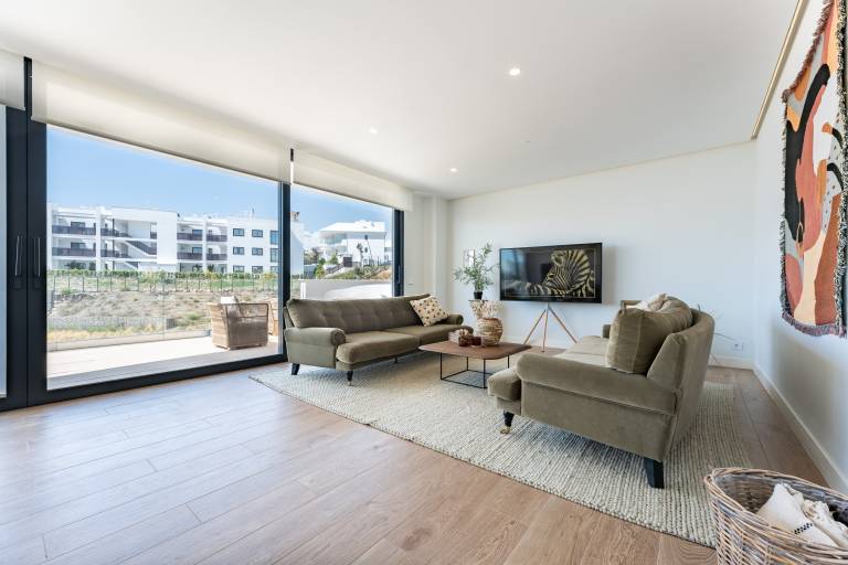 Stunning Sea View Apartment in Higueron West — photo 4
