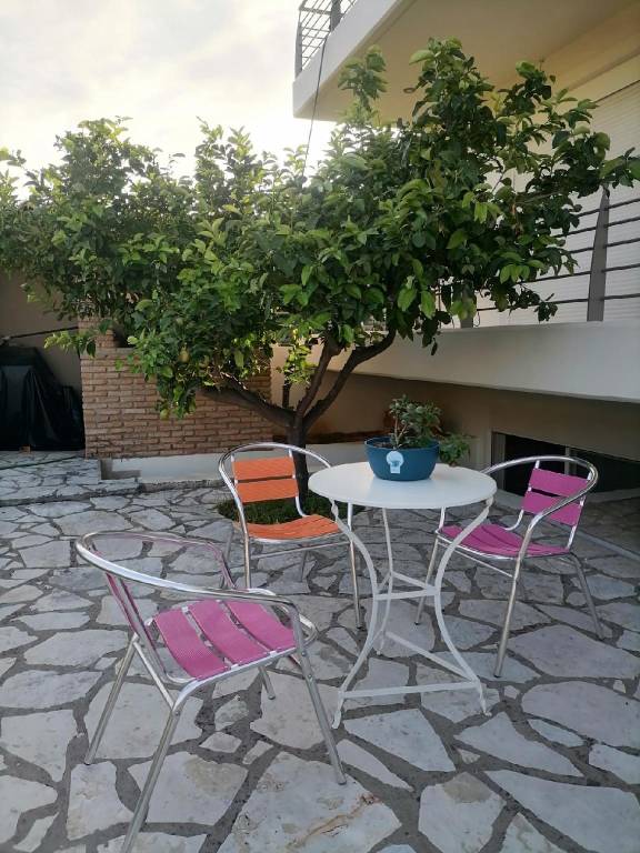 House with 1 room for 5 persons — photo 4