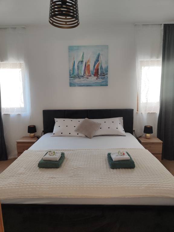 Children-friendly holiday apartment with pool & patio | Pets allowed — photo 2