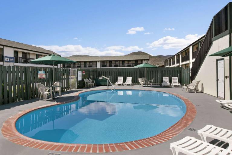 Travelodge by Wyndham Wenatchee in Wenatchee, WA