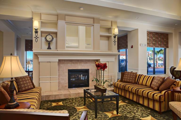 Hilton Garden Inn Palmdale — photo 3