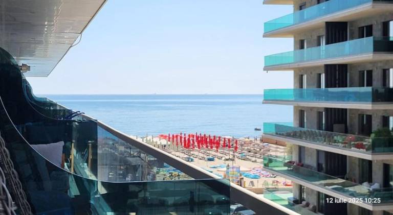 Nice rental apartment with pool | Close to the beach | Pets are welcome in Constanta