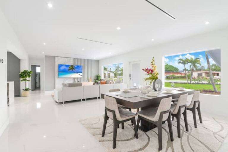 Hotels and Rentals near the Hard Rock Stadium from 50 HomeToGo