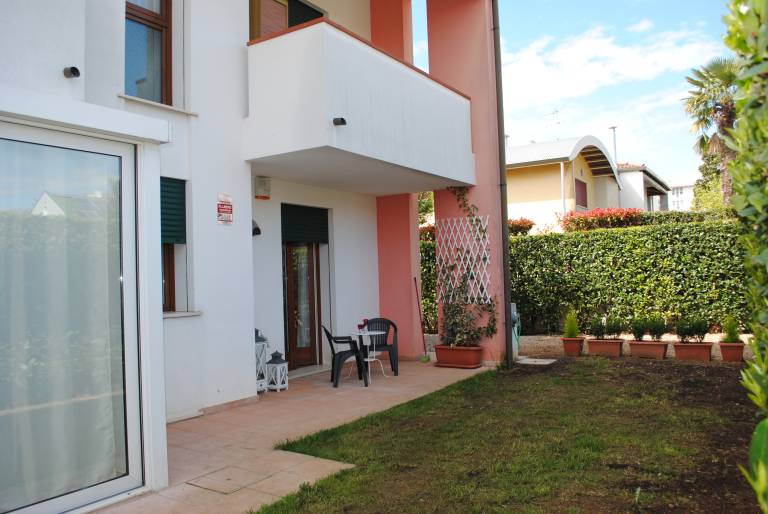 Appartamento indipendente — photo 2