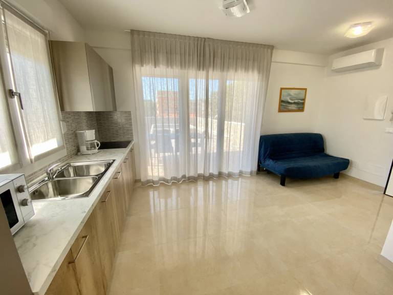 Rental apartment with garden & patio — photo 2